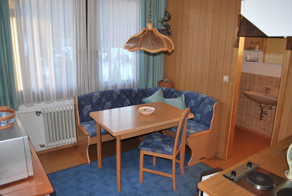 פלדברג Pension Restaurant Waldblick חדר תמונה